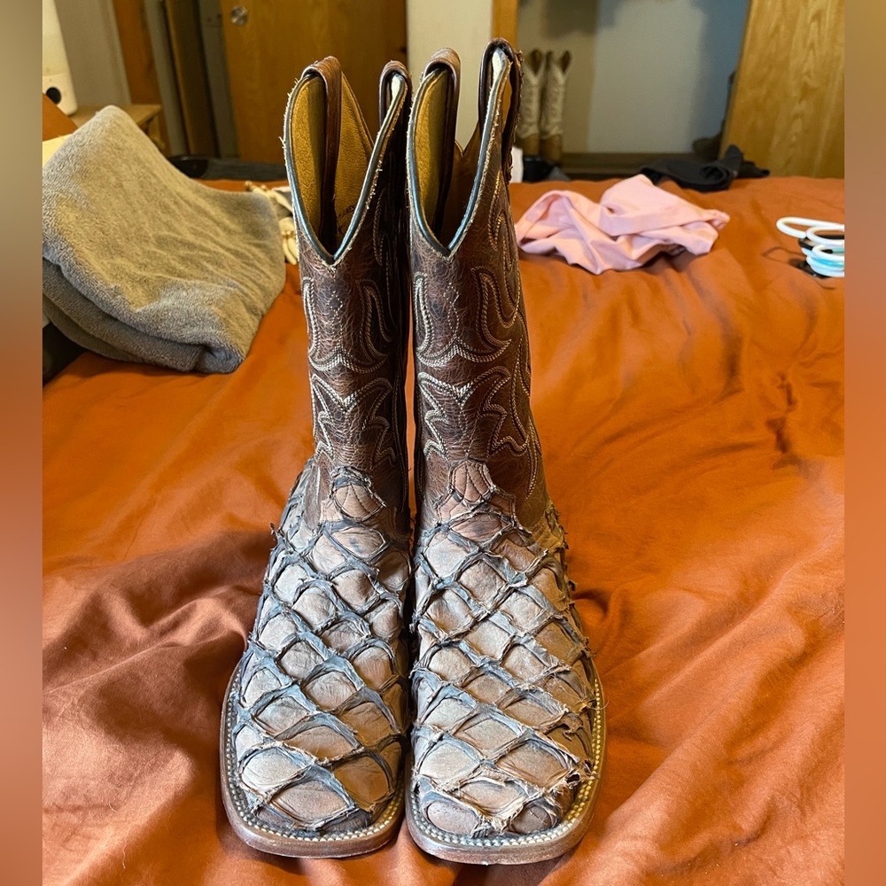 Cody James boots